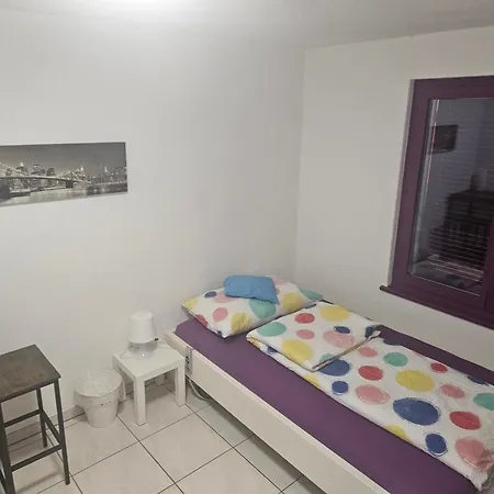 Apartment Ganzes Parterre Claudia Leuzigen
